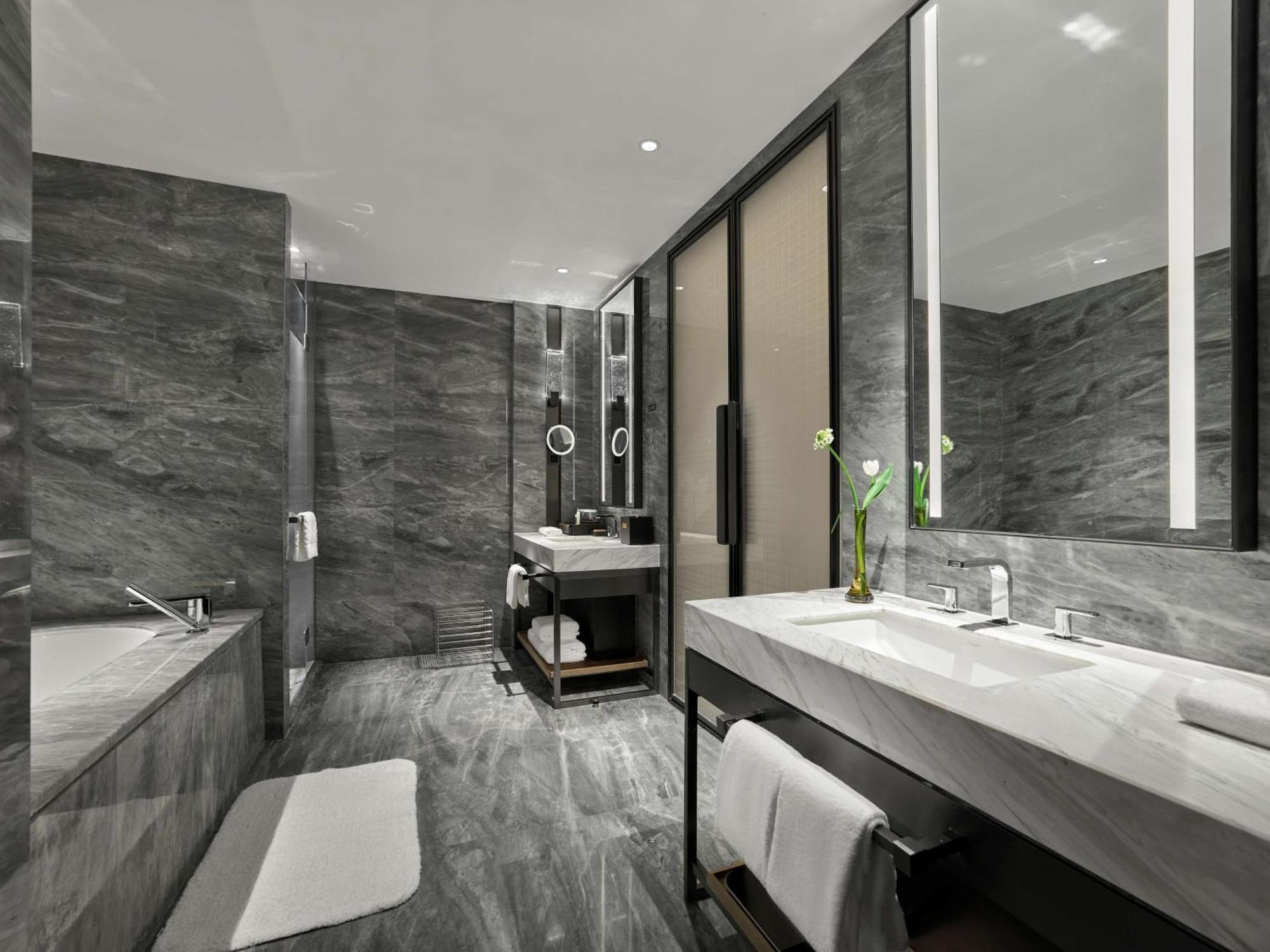 Doubletree By Hilton Chengdu Riverside - Close To Panda Base And Chengdu East Railway Eksteriør bilde