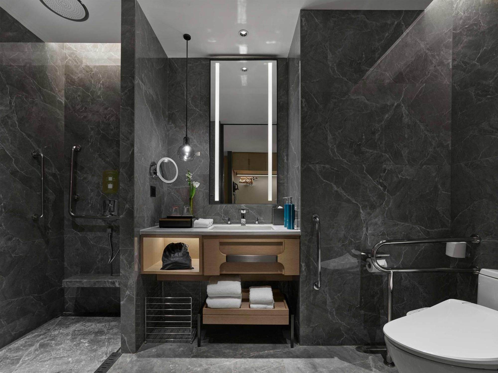 Doubletree By Hilton Chengdu Riverside - Close To Panda Base And Chengdu East Railway Eksteriør bilde